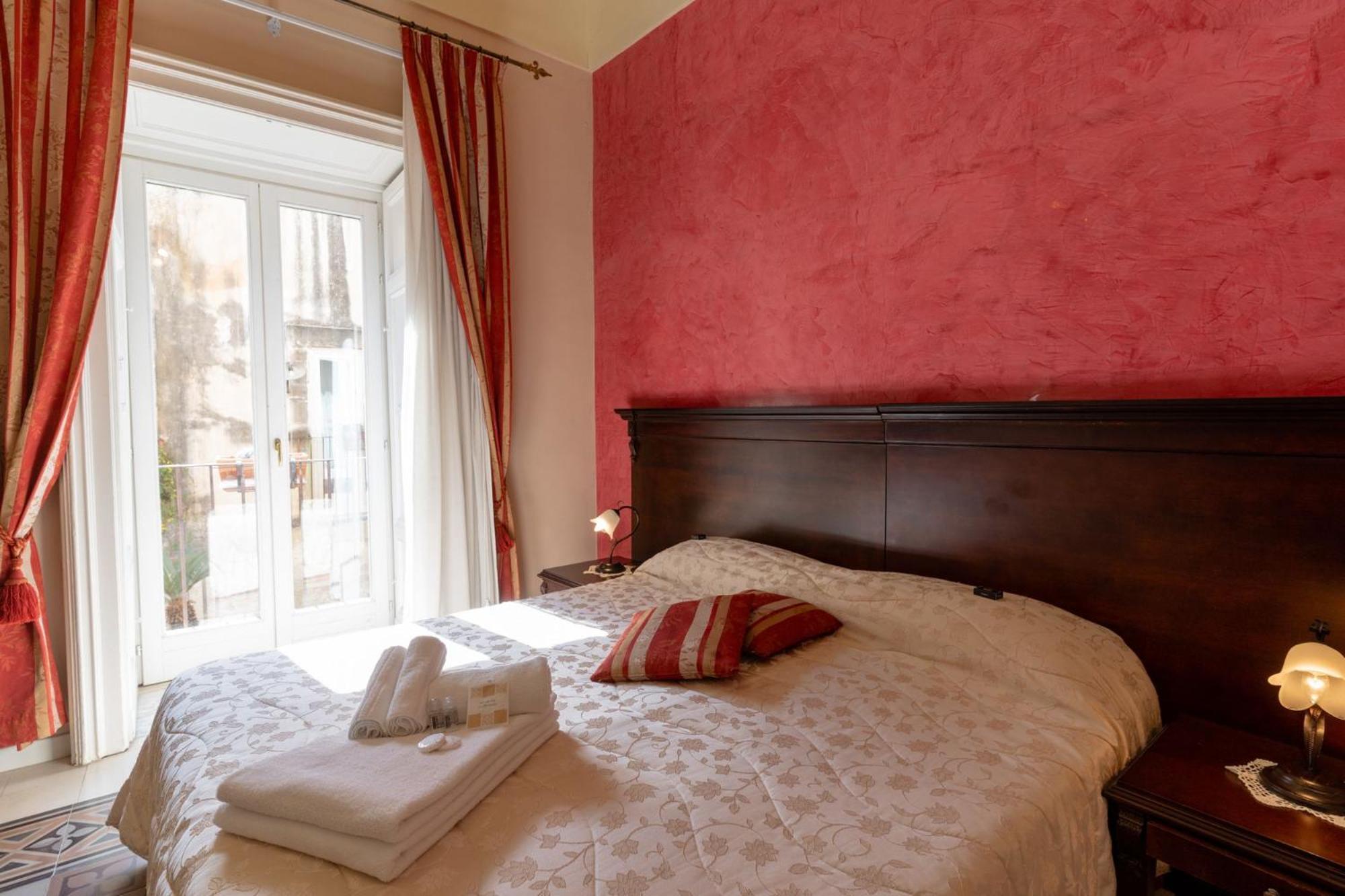 Palazzo Il Cavaliere B&B De Charme Modica Szoba fotó